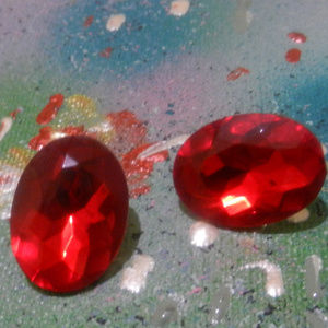 VTG Contempo red pierced earrings faux ruby elegant solitaire statement studs